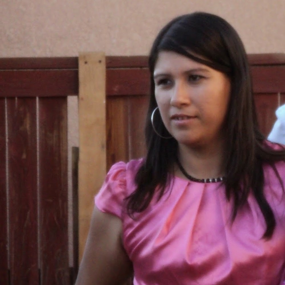 Meet your Posher, Olivia